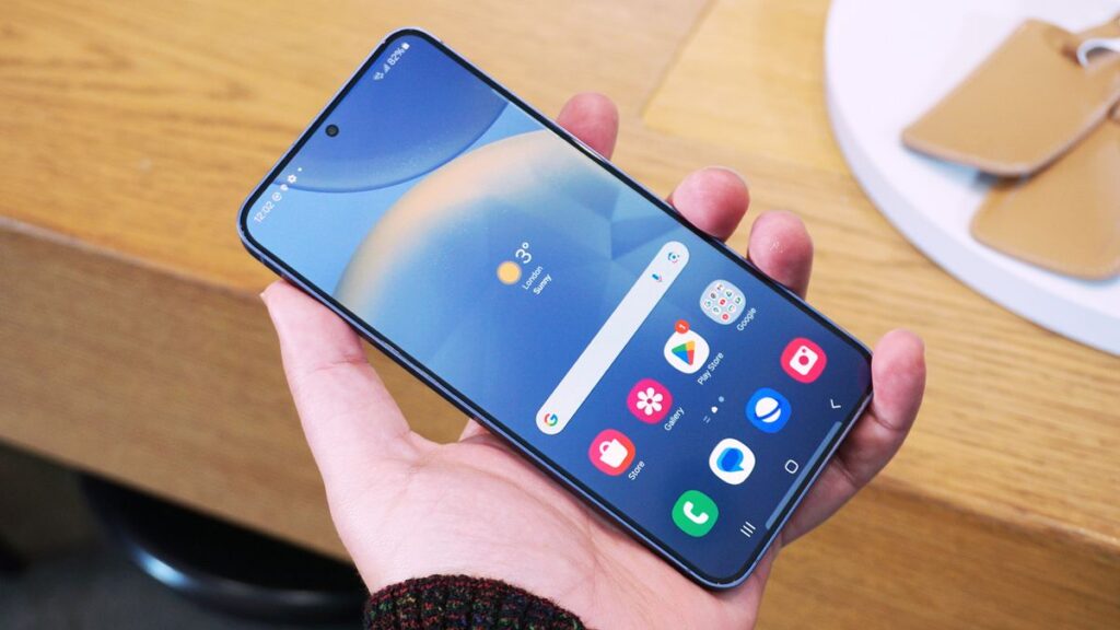 Se prevé que el Samsung Galaxy S25 venga con una gran actualización de Bixby AI